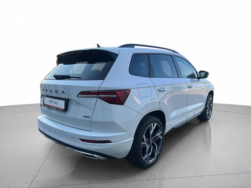 Škoda Karoq Sportline 2,0 TSI 140kW DSG7 4 - fotka 2 z 32
