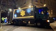 V Olomouci vyjely do ulic vánočně vyzdobené popelářské vozy, 5. prosince 2024
