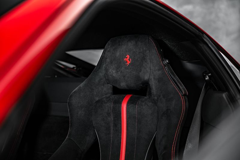 Ferrari Ostatní CZ*Karbon*TOP - fotka 21 z 32