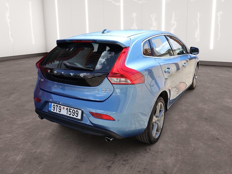 Volvo V40 (2015) - fotka 4 z 24