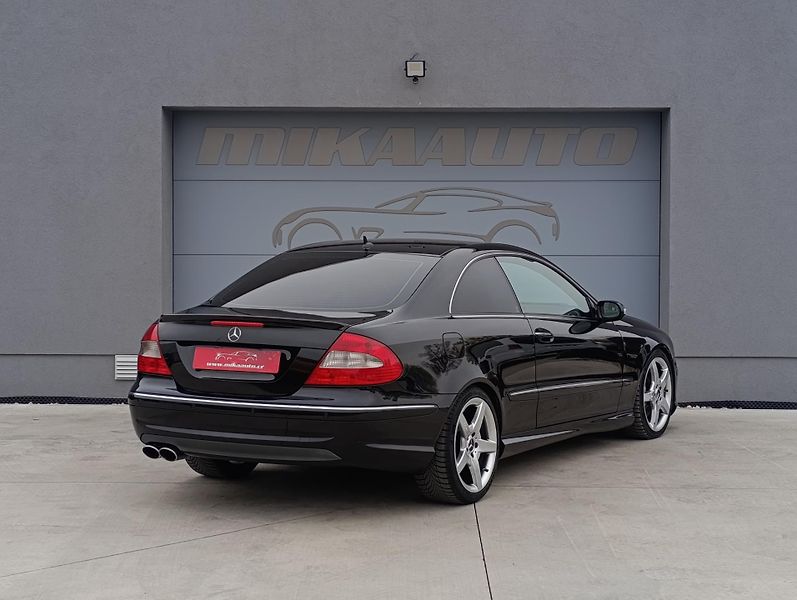 Mercedes-Benz CLK 500 5.5 V8 AMG 7G TRONIC TOP - fotka 6 z 35