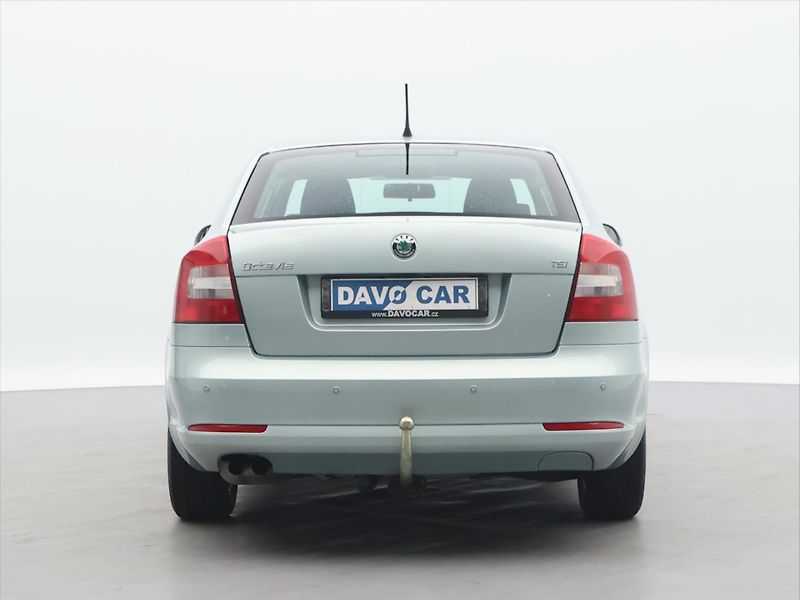 Škoda Octavia 1,4 TSI 90kW Ambiente CZ - fotka 6 z 26