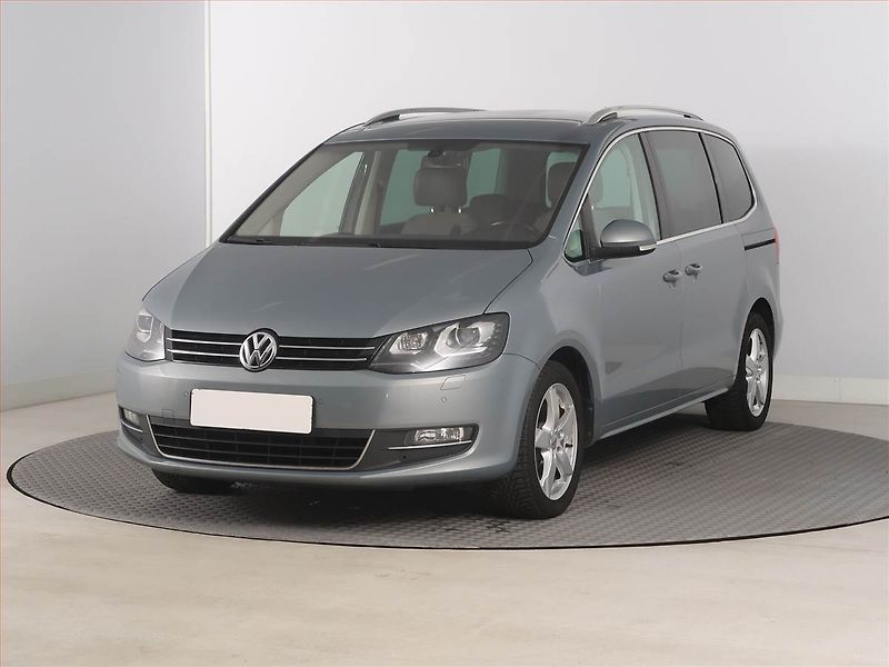 Volkswagen Sharan (2013) 2.0 TDI BMT, Kůže, Navi - fotka 2 z 18