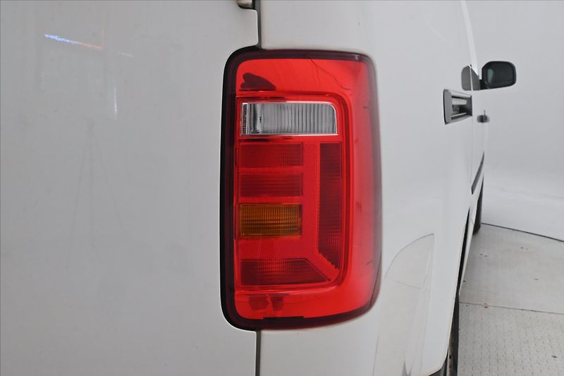 Volkswagen Caddy 2,0 TDI 75 kW MAXI KLIMA Záruk - fotka 27 z 27