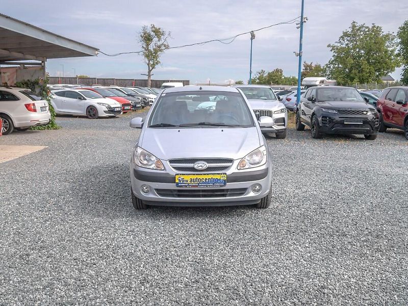 Hyundai Getz (2006) 1.4i 71KW – KLIMATIZACE - fotka 2 z 33