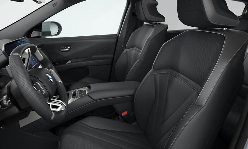 BMW iX3 50 xDrive - fotka 4 z 4
