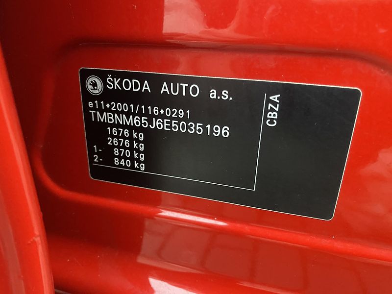 Škoda Roomster (2014) 1.2TSi MODEL NOIRE - fotka 65 z 65