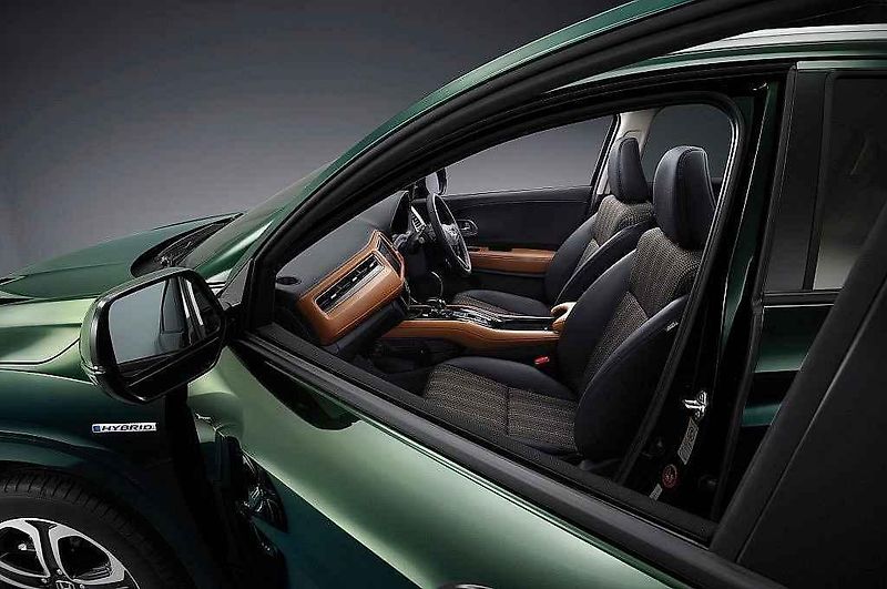 Honda Vezel.
