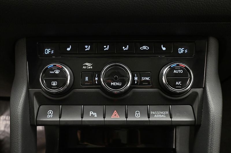 Škoda Kodiaq 2,0 TSI 140kW DSG 4x4 Style Zá - fotka 21 z 32