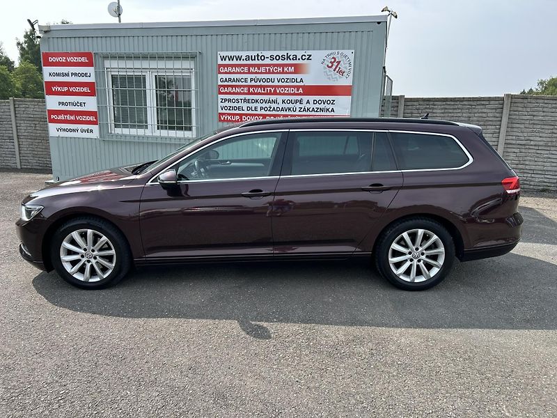 Volkswagen Passat (2018) 2,0TDI Comfortline TOP!!! - fotka 4 z 27