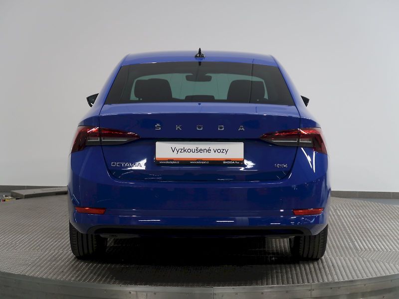 Škoda Octavia (2021) AMBITION 2.0TSI 140KW 4x4 DSG - fotka 9 z 34