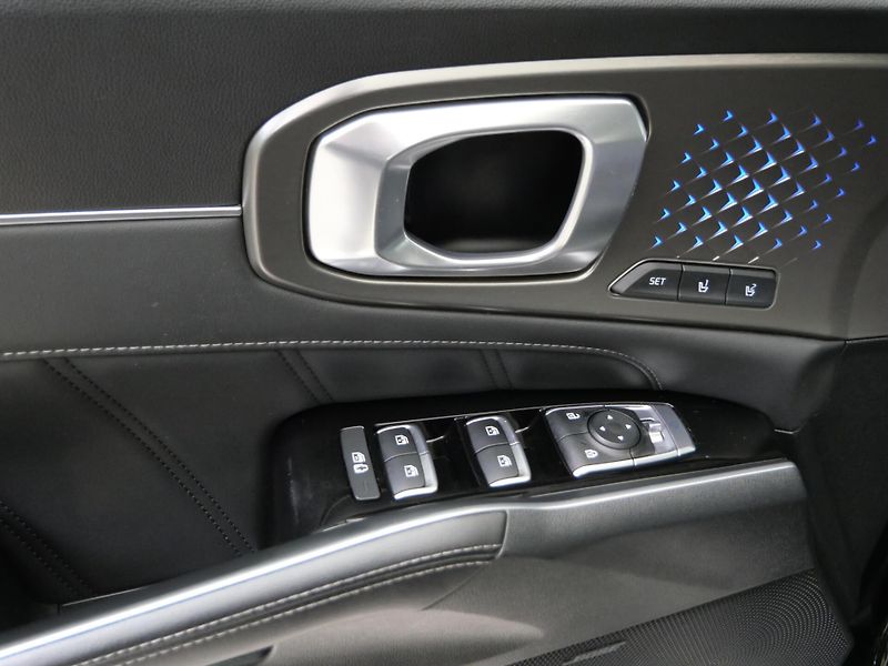 Kia Sorento - fotka 12 z 33