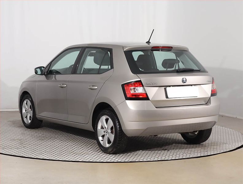 Škoda Fabia (2017) 1.2 TSI, Tempomat - fotka 4 z 15