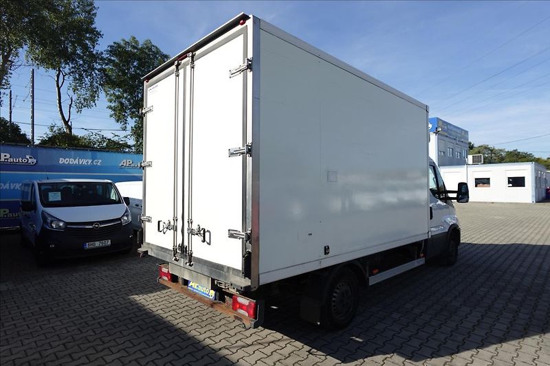 Iveco Daily 3,0 HPT  35S18 SKŘÍŇ MRAZÁK -2 - fotka 10 z 25