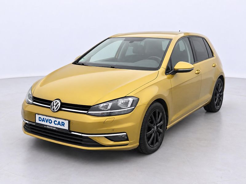 Volkswagen Golf 2,0 TDI 110kW Comfort Navigace - fotka 3 z 24
