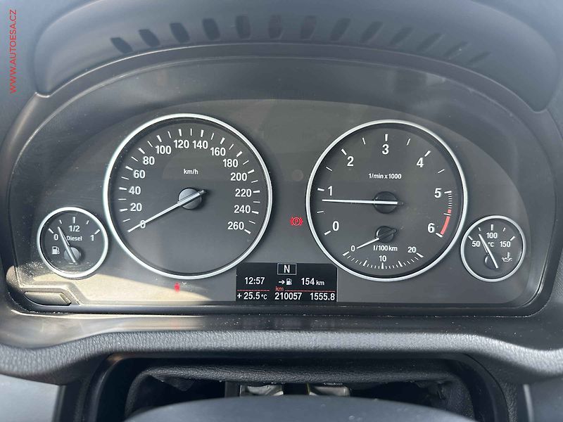 BMW X3 (2011) 2.0d xD, 2.maj, AT - fotka 19 z 19