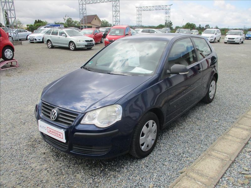 Volkswagen Polo 1,2 i,servisní kniha,ABS, - fotka 2 z 18