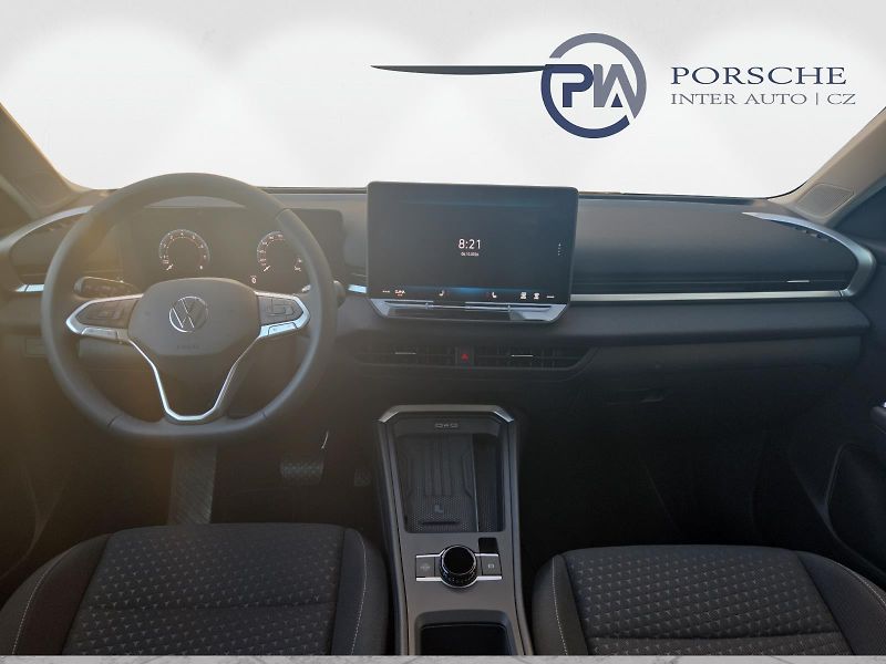 Volkswagen T-Roc Life 1,5 eTSI 85 kW 7DSG - fotka 10 z 26