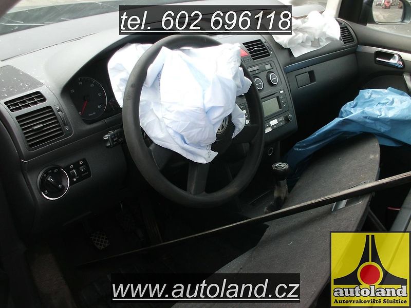 Volkswagen Touran (2005) VOLAT 602 696118 - fotka 2 z 4