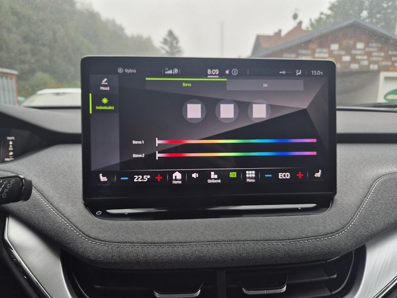 Škoda Enyaq iV 80 LOFT 150kw TZ SOH 96% - fotka 26 z 45