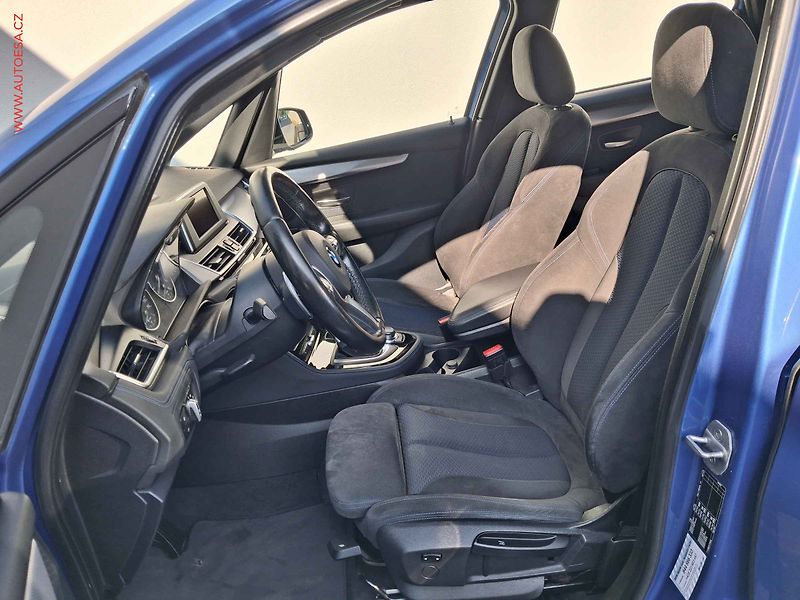 BMW Řada 2 (2016) 2.0 D 218d, ČR, AT, bixen, - fotka 9 z 20