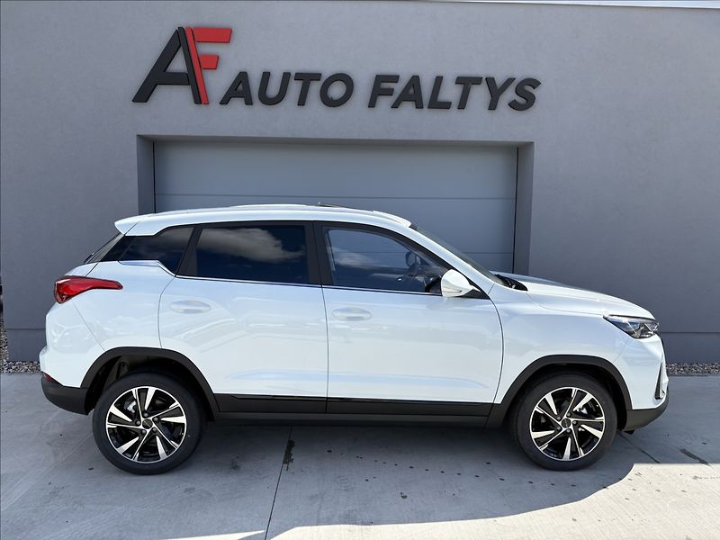 BAIC X3 (2025) 1,5 T 110 KW AUTOMAT LED ŠÍBR - fotka 2 z 24