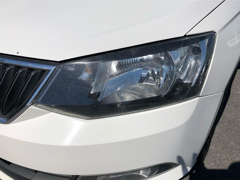 Škoda Fabia COMBI 1.2 TSi AMBITION - fotka 24 z 26