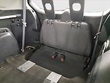 Citroën C-Crosser (2007) 2.2 HDI, 4X4, 7 míst - náhled 17
