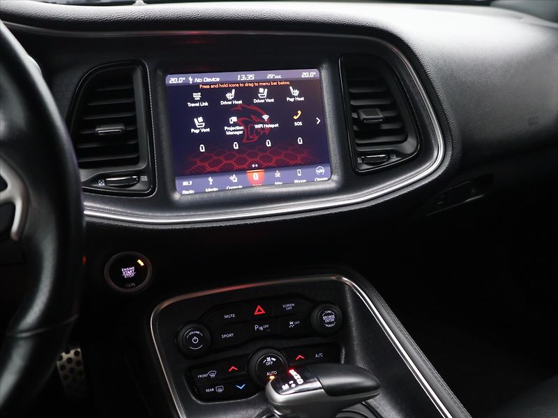 Dodge Challenger R/T 5,7 Hemi V8 280kW Kůže - fotka 19 z 31