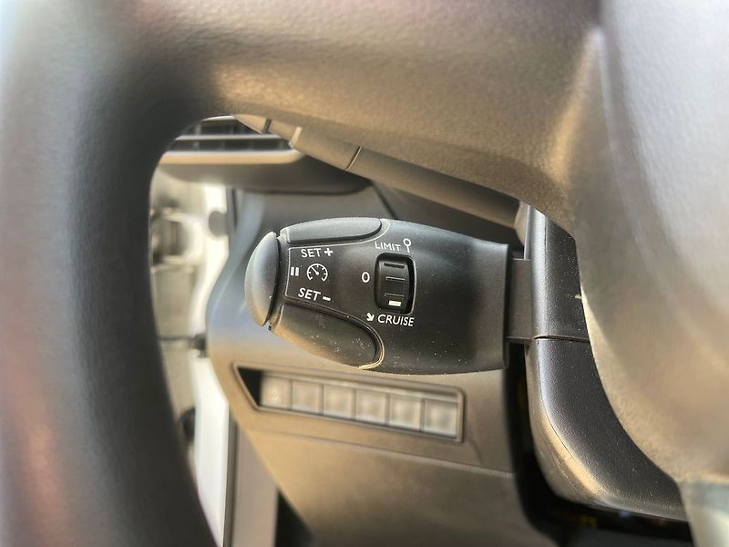 Toyota ProAce 1.5D-4D 75kW*L2H1*CZ*130tisKM - fotka 15 z 22