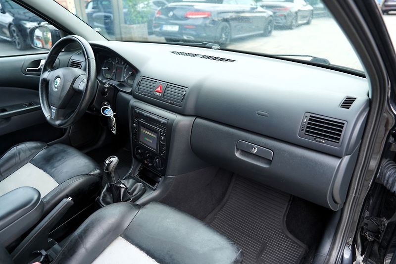 Škoda Octavia 1.9 TDI, 110KW/ČR/kůže/Al.kola - fotka 28 z 36