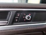 Volkswagen Touareg (2010) 3.0 TDI, 4X4, Automat, Navi - náhled 22