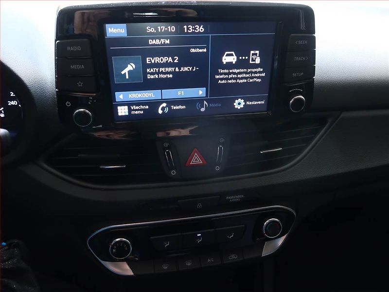 Hyundai i30 (2023) 1.0 T-GDI, ČR,1.maj, Tempomat - fotka 12 z 14