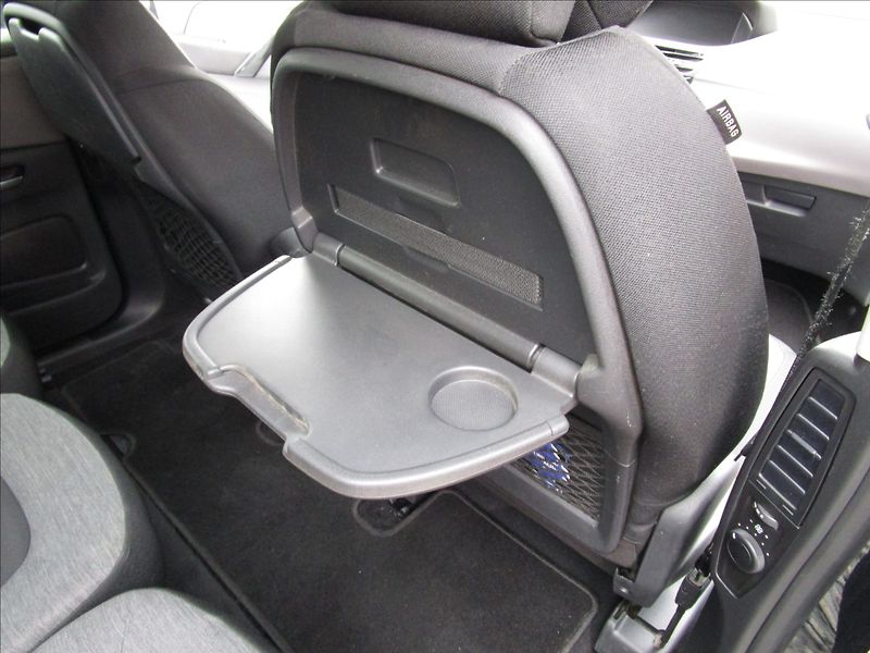 Citroën Grand C4 Picasso 2.0HDi aut. Klima, 7 míst - fotka 22 z 50