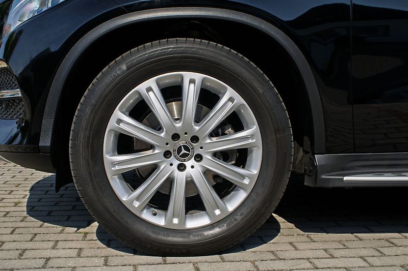 Mercedes-Benz GLE - fotka 9 z 21