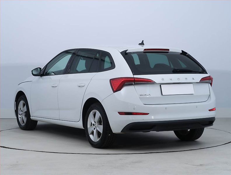 Škoda Scala (2022) Ambition 1.0 TSI, Tempomat - fotka 4 z 17