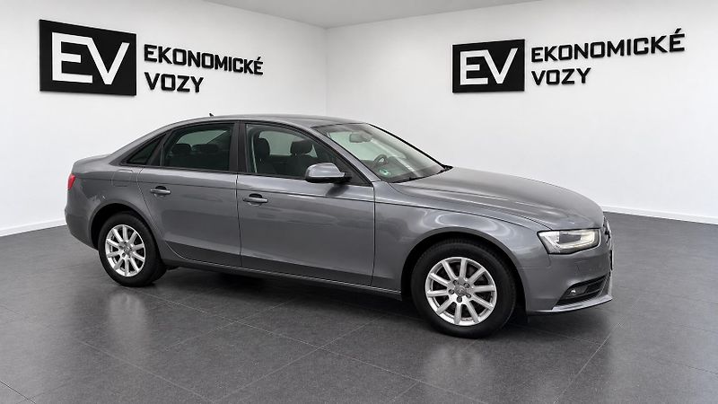 Audi A4 (2012) 2.0TDI,105KW,AT,ČR - fotka 1 z 16