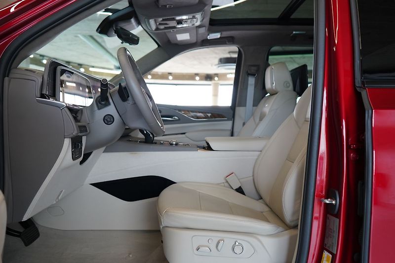Cadillac Escalade ESV Sport Platinum - fotka 20 z 59
