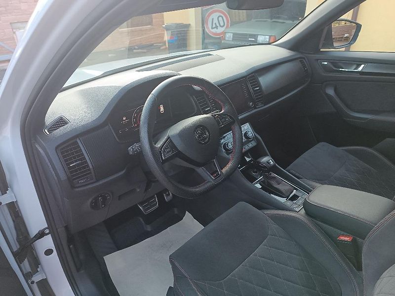 Škoda Kodiaq (2019) RS 2.0 176 kW - fotka 9 z 13