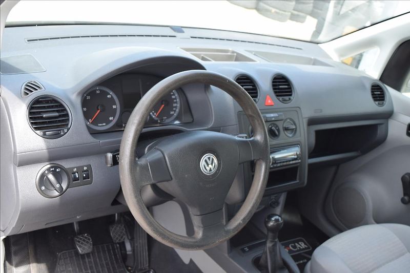 Volkswagen Caddy 1,9 TDI 77KW BEZ DPF A KOROZE - fotka 16 z 41