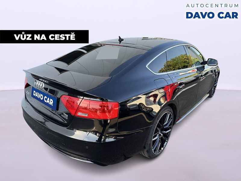 Audi A5 3,0 TDI Quattro S-Line 1.Maj. - fotka 4 z 12