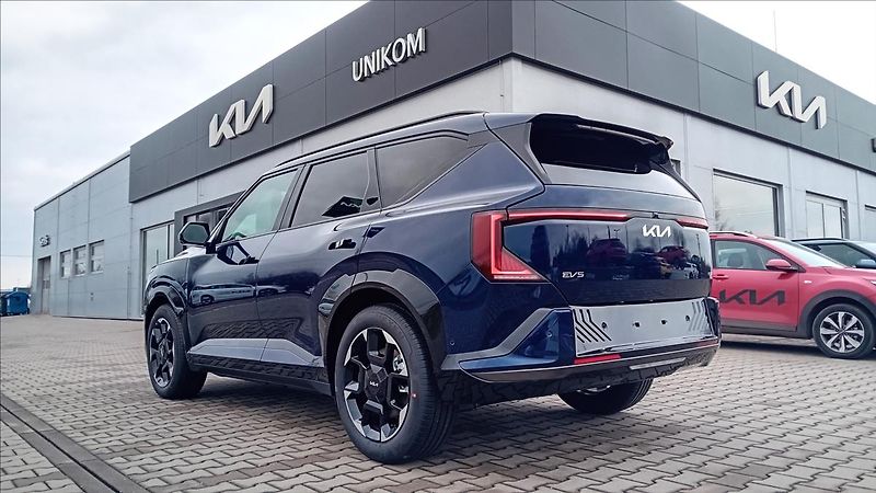 Kia EV5 GT-Line 160kW + 81kWh - fotka 6 z 12