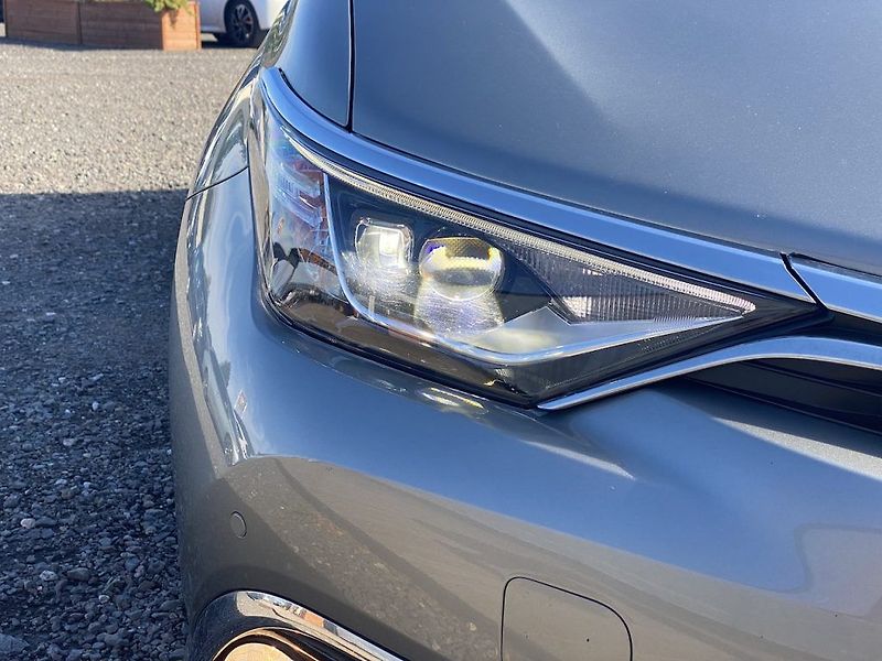 Toyota Auris 1.8HSD, ČR, Executive, záruka - fotka 8 z 20