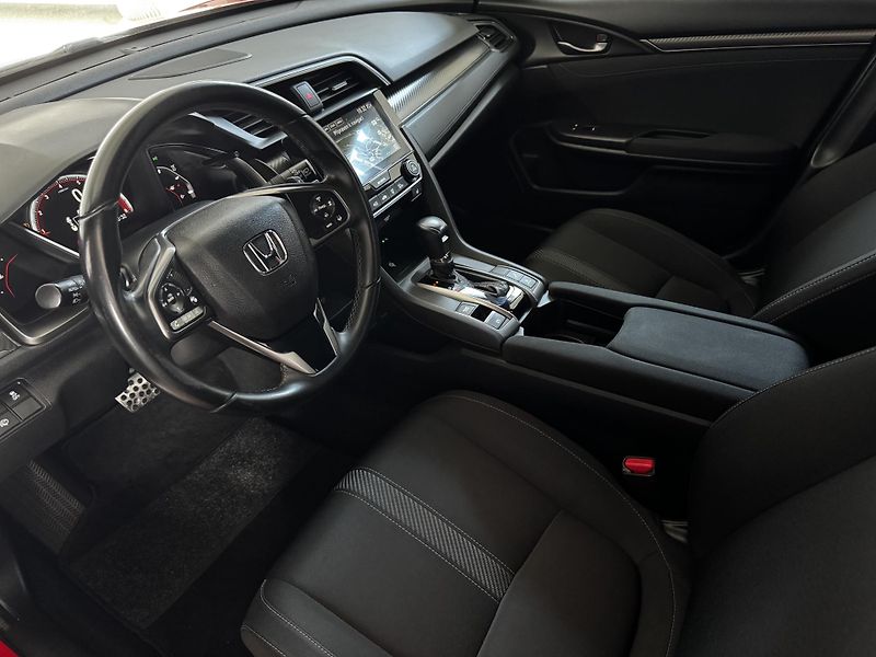 Honda Civic (2017) 1.5 VTEC Turbo Sportline - CZ - fotka 9 z 25