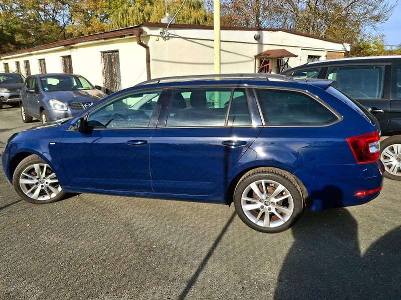 Škoda Octavia 1.4TSI 110 kw servisní histori - fotka 6 z 42