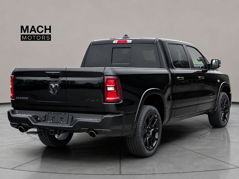 Dodge RAM (2026) Laramie Premium 2026 V8 - fotka 4 z 9