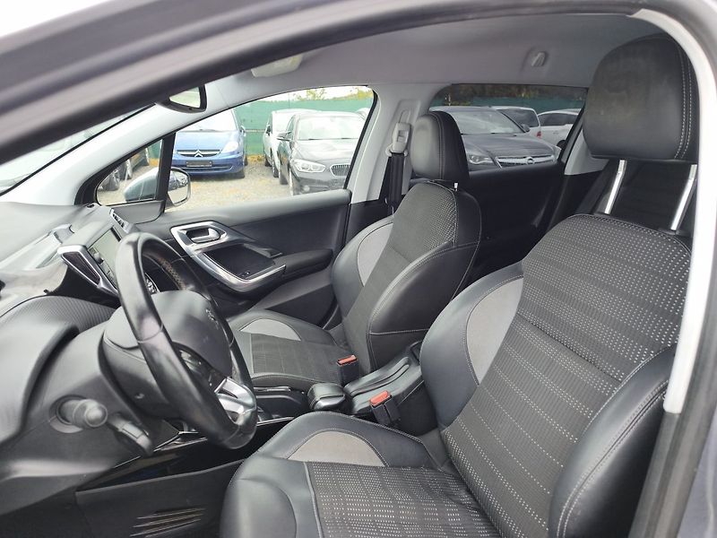 Peugeot 2008 (2016) - fotka 10 z 33