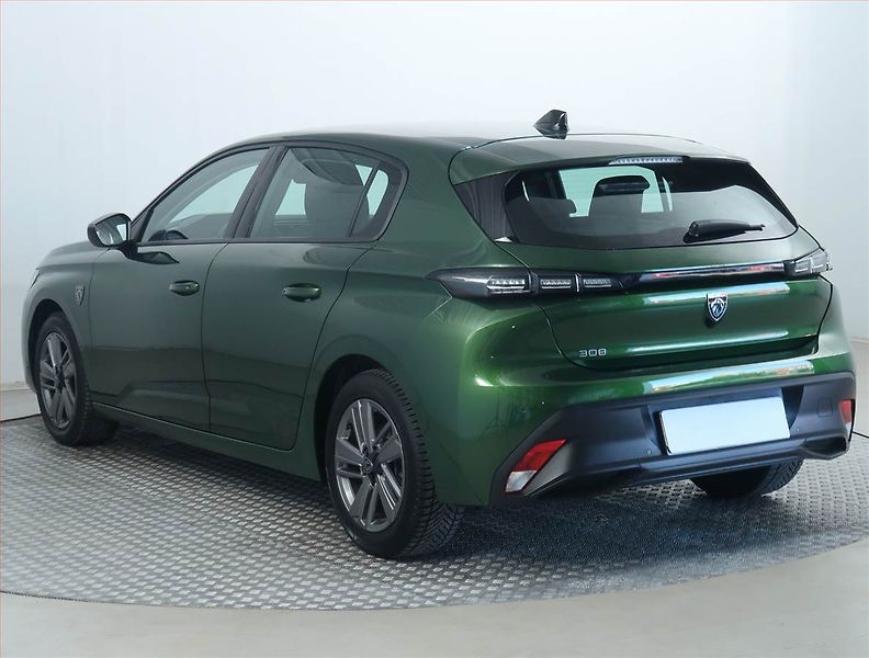 Peugeot 308 (2024) Active 1.2 PureTech, ČR,1.maj - fotka 4 z 17