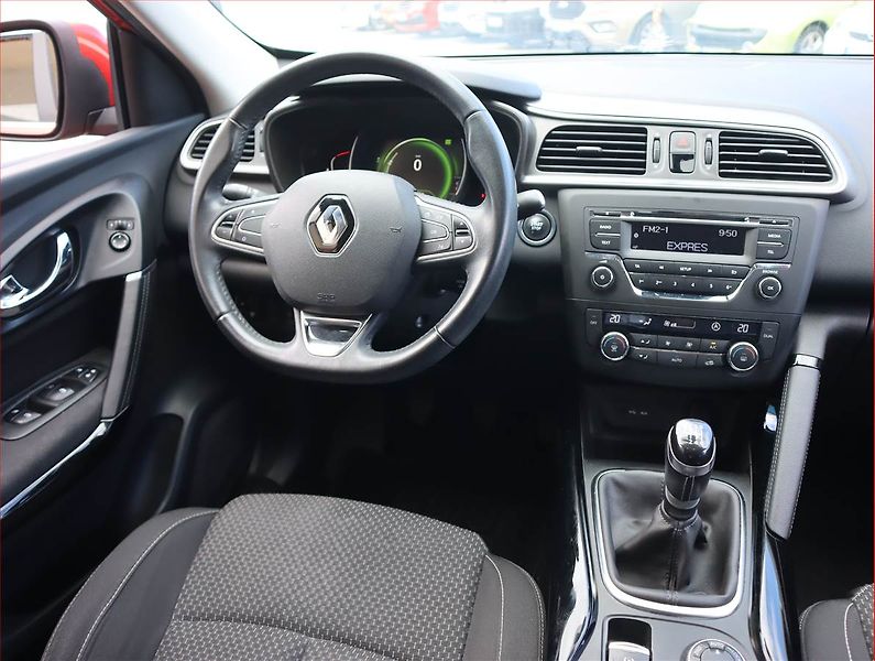 Renault Kadjar (2016) 1.6 dCi, 4X4, Tempomat - fotka 7 z 19