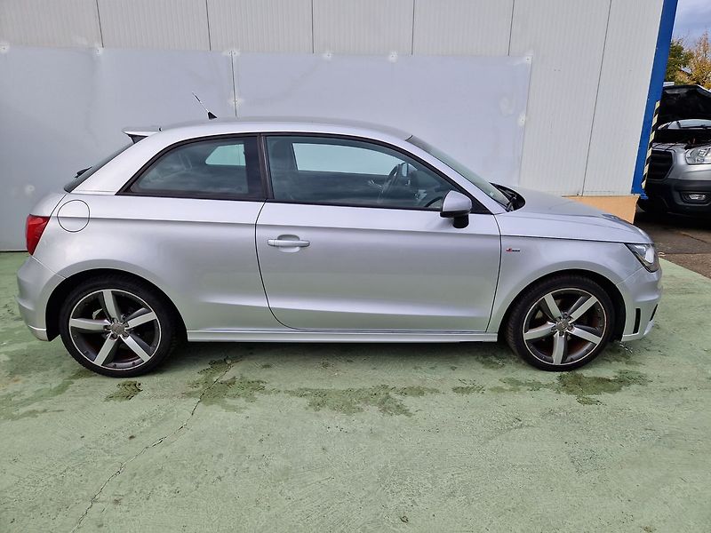 Audi A1 Ambition 1.4TFSI S-Line - fotka 5 z 34